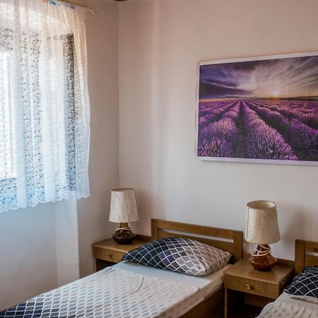 Hostel Flora Mali Lošinj Habitación foto